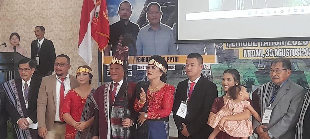 Pelantikan Pengurus Parsadaan Pomparan Tungkir Raja Indonesia Periode 2025–2030 Sukses Digelar
