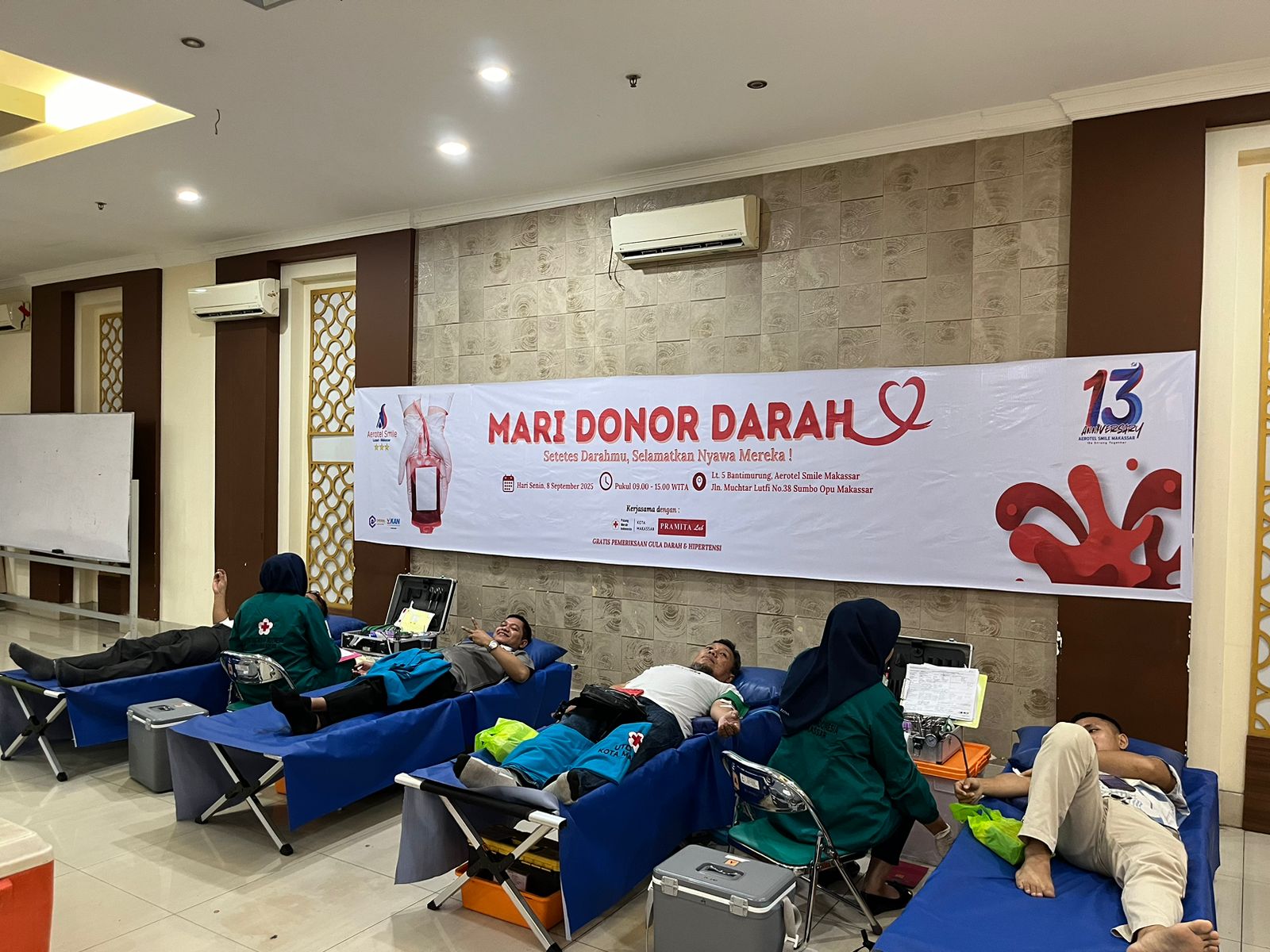 Jelang Ulang Tahun Ke 13 Aerotel Smile Hotel Melakukan Kegiatan Spesial Dan Transformasi Menuju Tampilan Baru " Be Strong Together"