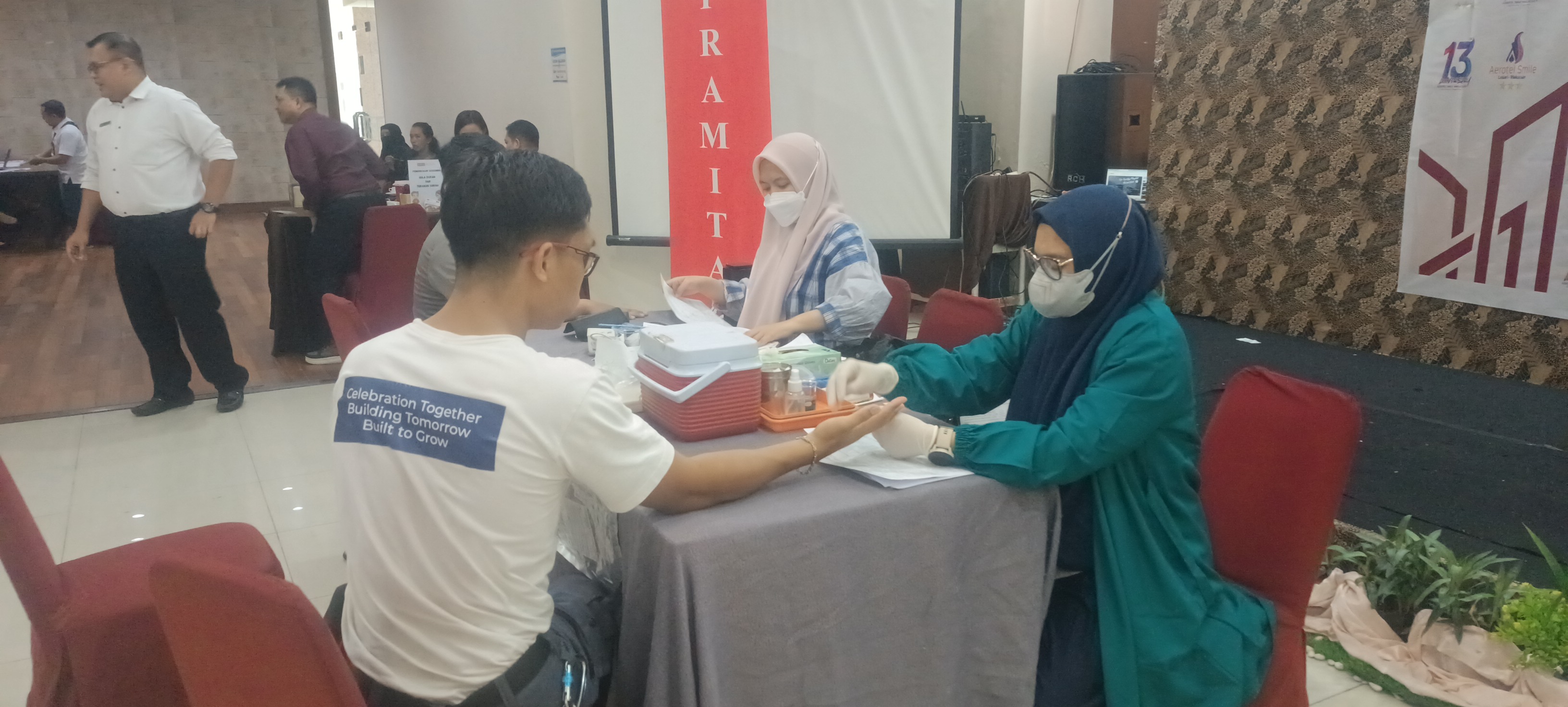 Jelang Ulang Tahun Ke 13 Aerotel Smile Hotel Melakukan Kegiatan Spesial Dan Transformasi Menuju Tampilan Baru " Be Strong Together"