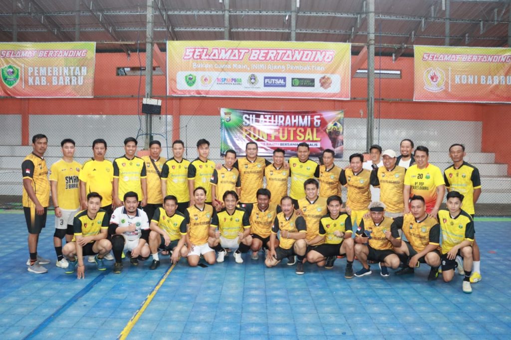 Kapolres Barru Gelar Silaturahmi dan Fun Futsal Bersama Awak Media