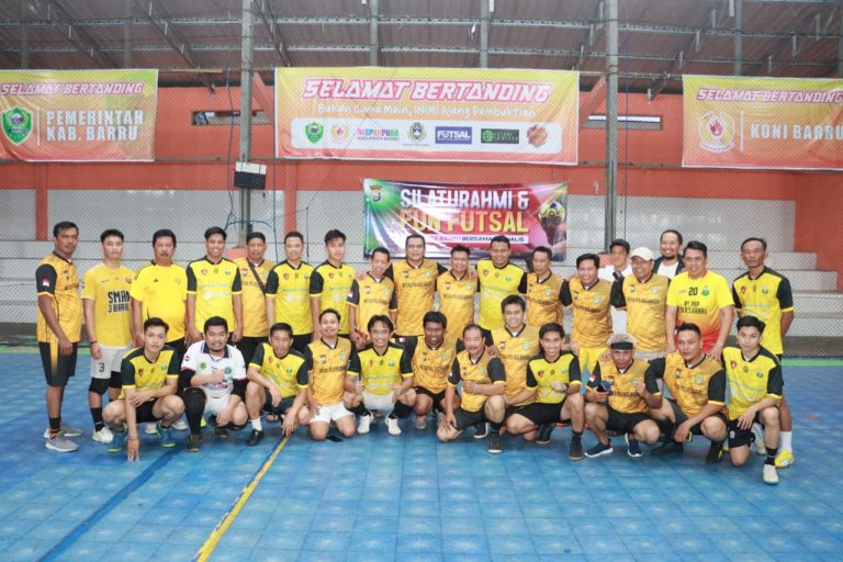 Kapolres Barru Gelar Silaturahmi dan Fun Futsal Bersama Awak Media