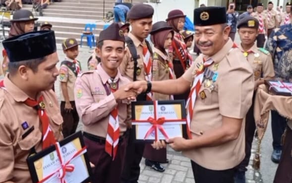 Polemik Laporan ke Guru SDN 328 Sinunukan IV Mandailing Natal, Tokoh Pendidikan Desak Mediasi Saran Terbaik