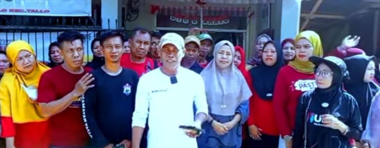 Bersama Warga, Lurah Tallo Dan Staff, LPM Tokoh Masyarakat, Beserta Toko Pemuda Bersatu Bekerja Bakti