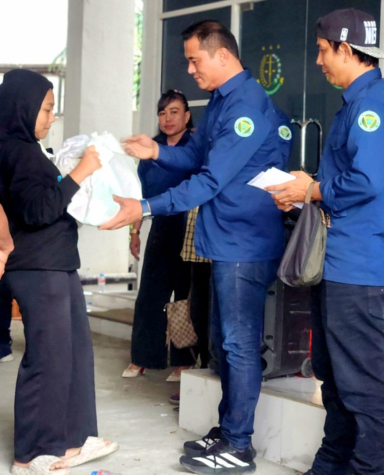 Didukung Kejatisu, Safari Natal FORWAKA SUMUT Berbagi Kasih Berjalan Sukses