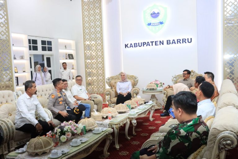 Hadi Tjahjanto Apresiasi Kapolres Barru Promosikan Pariwisata Lewat Media Sosial