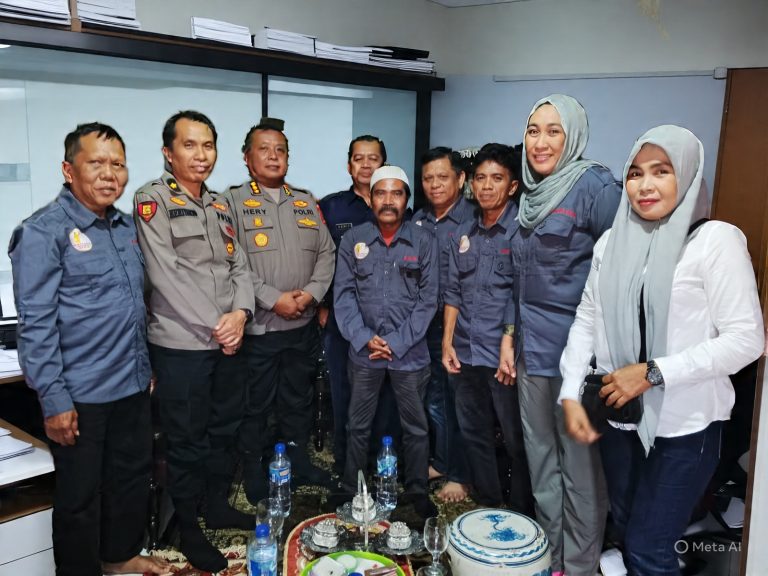 Kabidkum Polda Sulsel Kombes Pol Hary Marwanto ,SH Silaturahmi ke Kantor DPW Sulsel RHI