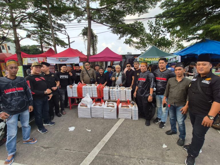 Berbagi Kebaikan, LKGH dan PPRC Garuda Hitam Kolaborasi Dengan Media Online Salurkan 350 Dos Kue Takjil