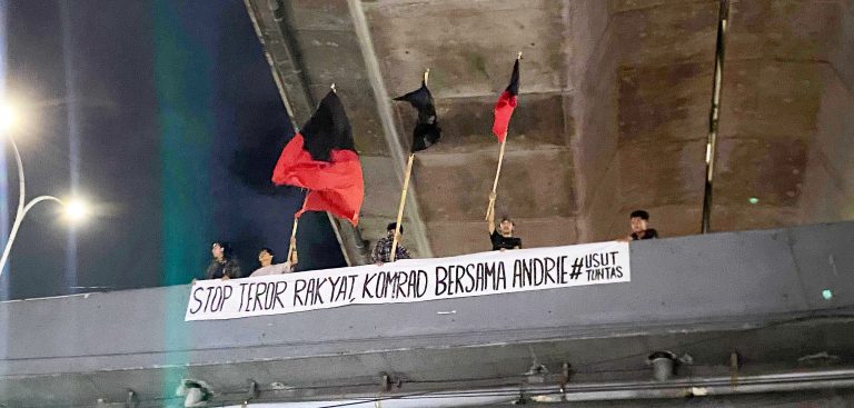 Komrad Makassar Demo, Desak Perlindungan bagi Aktivis Andrie Yunus yang Disiram Air Keras