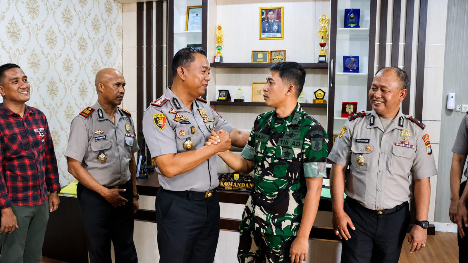 Dandim 1427/Pasangkayu Tegaskan Soliditas Forkopimda, Sinergi TNI-Polri Jadi Pilar Stabilitas Daerah