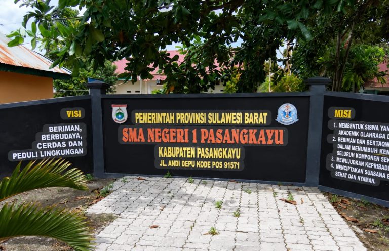 SMAN 1 Pasangkayu, Sekolah Perintis di Sulbar yang Terus Bertransformasi Menuju Pendidikan Unggul Berbasis Teknologi