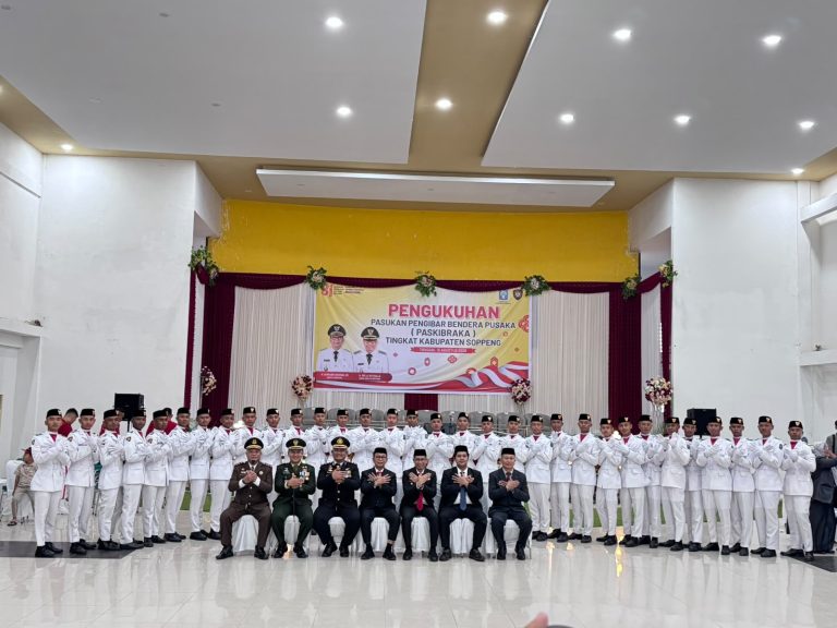 Kapolres Soppeng Hadiri Pengukuhan Paskibraka, Dorong Generasi Muda Junjung Disiplin dan Nasionalisme