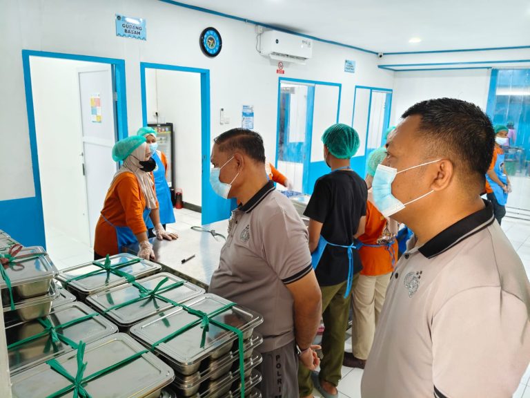 Wakapolres Soppeng Cek SPPG, Pastikan Pelaksanaan Program Berjalan Optimal
