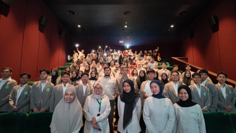 Kalla Institute Sambut Maba 2026 di Bioskop: Usung Konsep Santai dan Interaktif