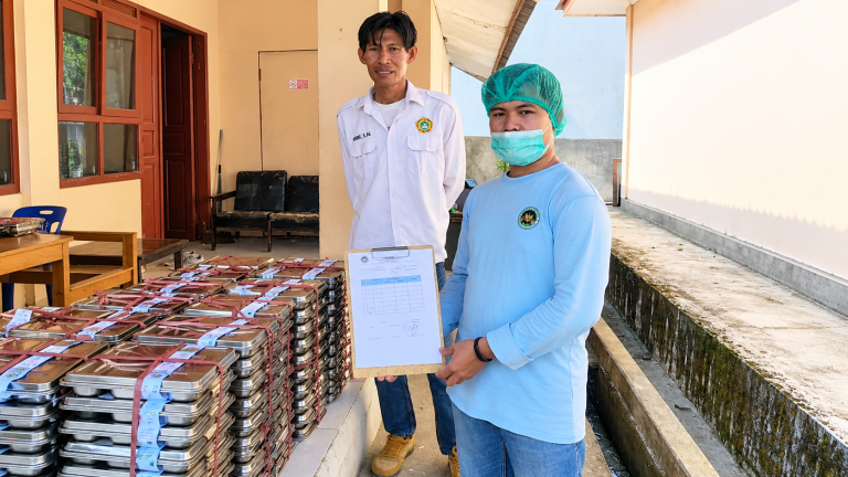 SPPG Topoyo 02 Salurkan Makan Bergizi, 1.922 Sasaran Dijangkau di Mamuju Tengah